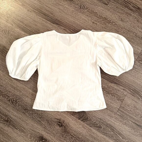 Boii Studios Short Puff Sleeve Top - Picture 10 of 10